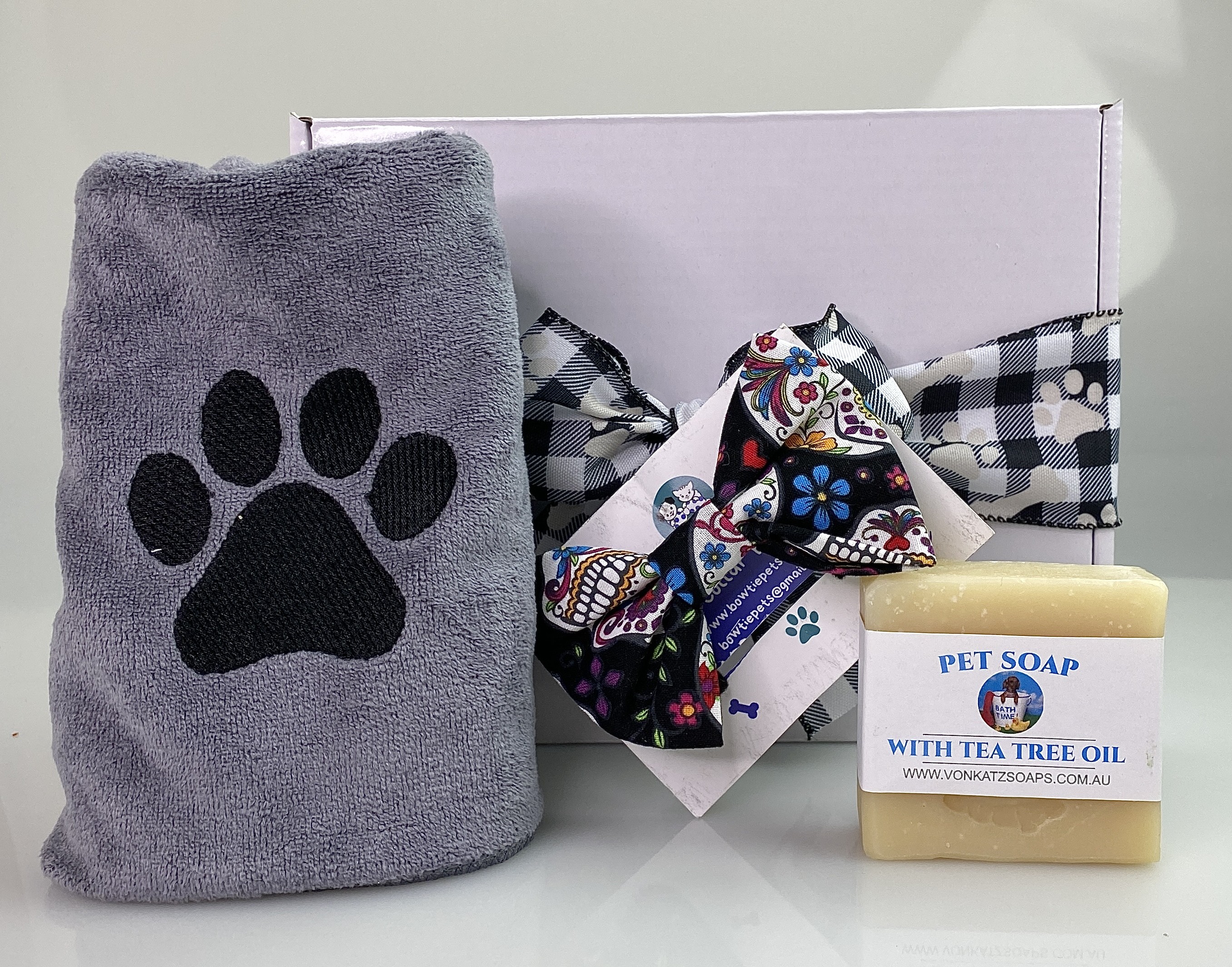 Furry Friends Wash Pet Hamper