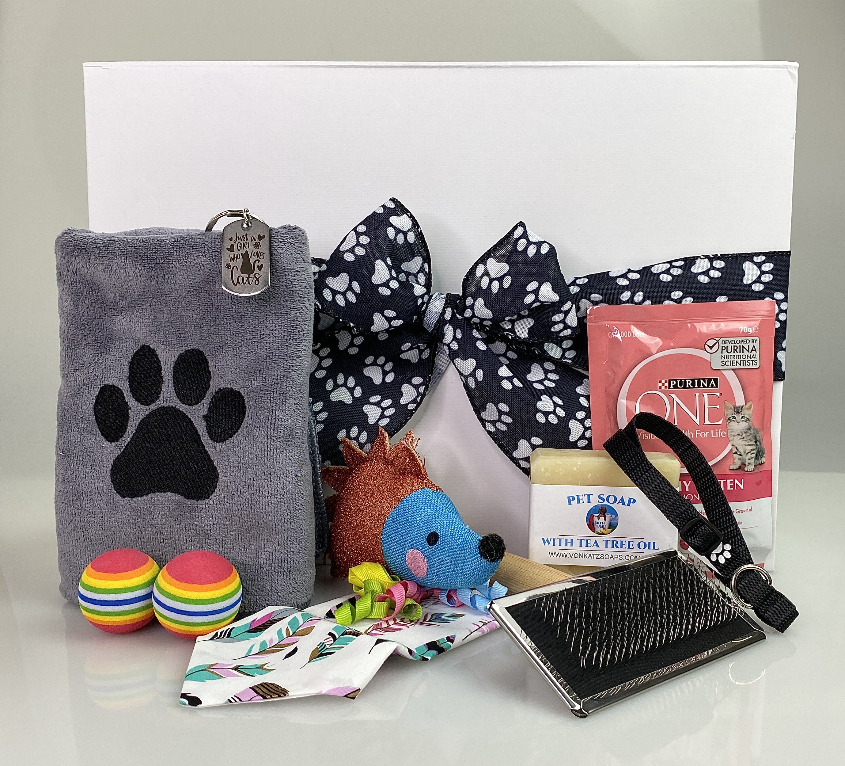 Fluffy Feline Pet Hamper