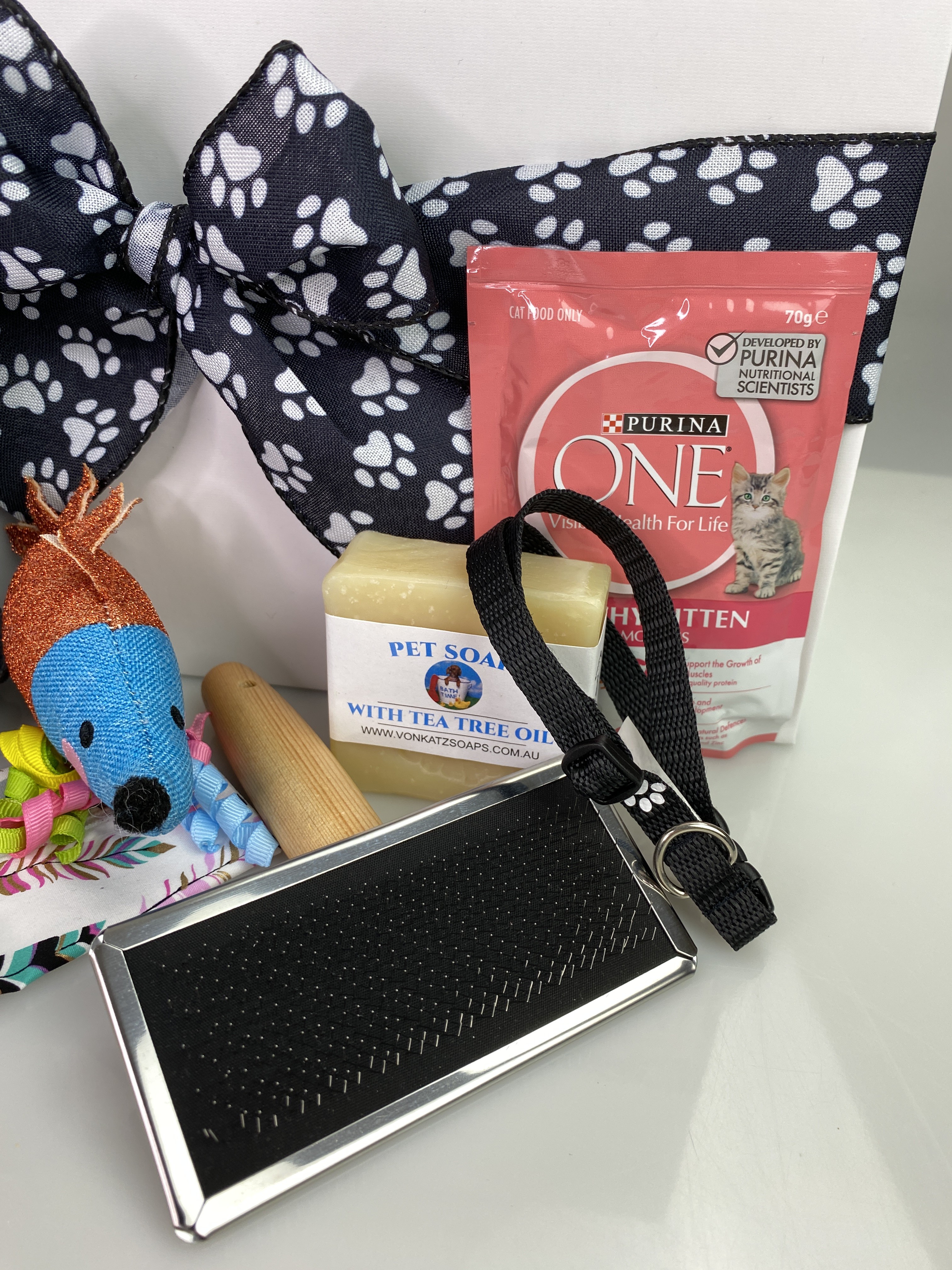 Fluffy Feline Pet Hamper