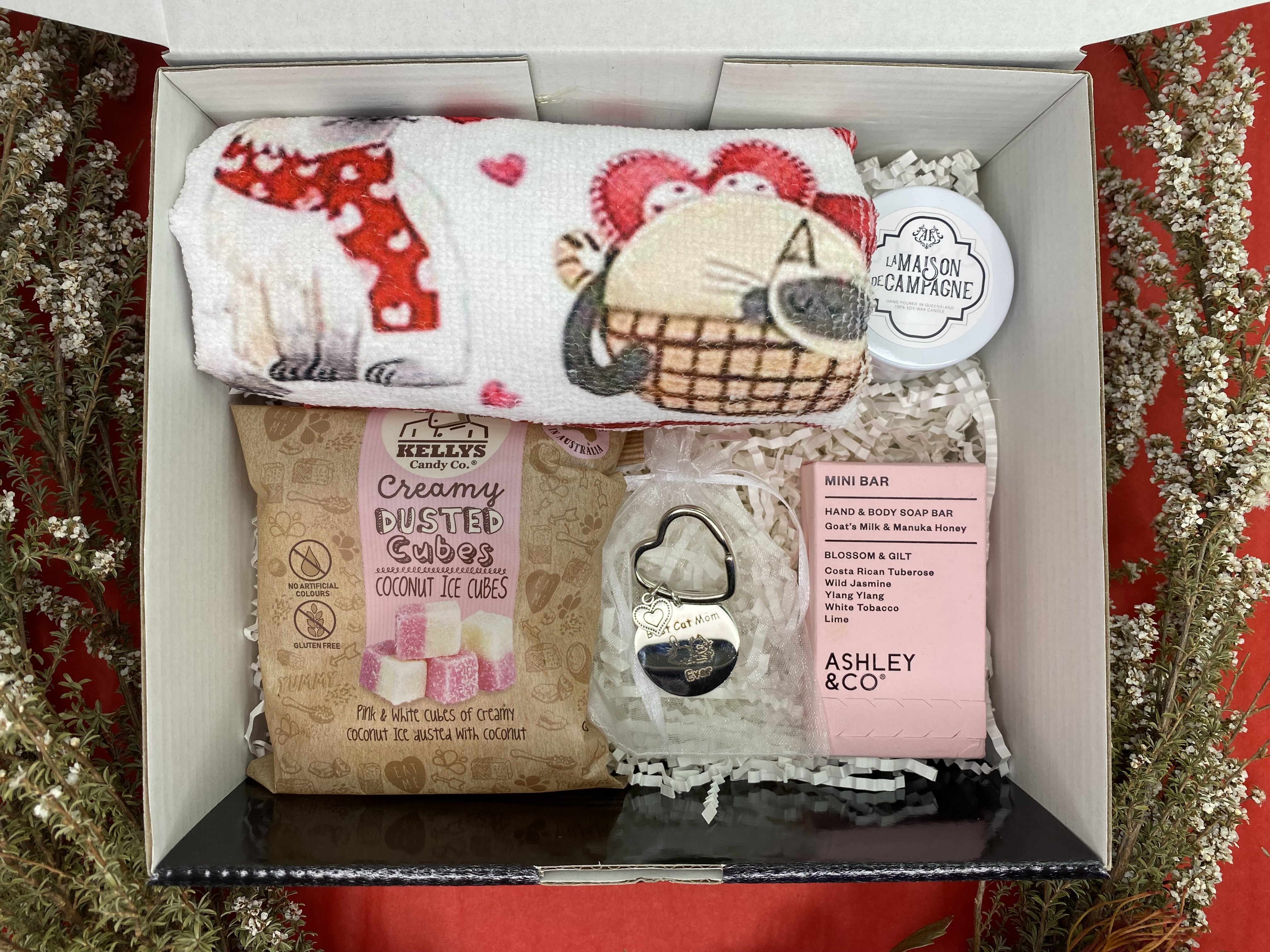 Hearts and Kisses Cat Hamper